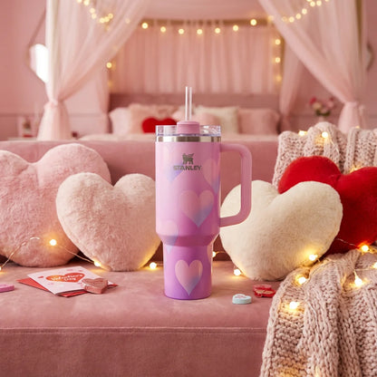 LÓVEA HeartSip Valentine Tumbler 40 oz
